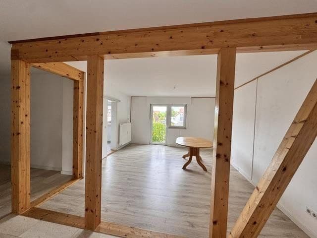 Pronájem bytu 7+1 185 m², Allendorf, Hessen Pronájem bytu 7+1 185 m², Allendorf, Hessen