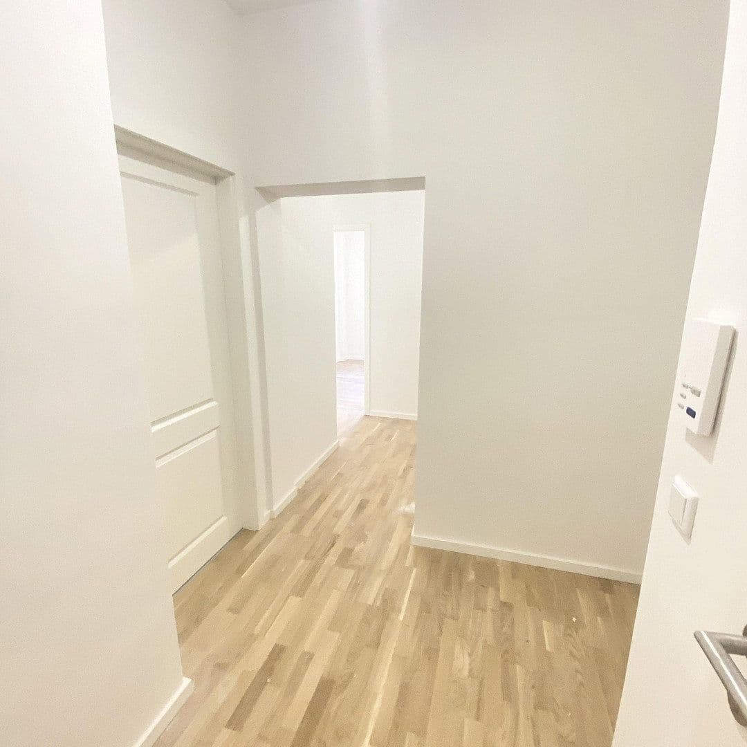 Pronájem bytu 3+1 72 m², Denisstr. 0, Nürnberg, Bavorsko Pronájem bytu 3+1 72 m², Denisstr. 0, Nürnberg, Bavorsko