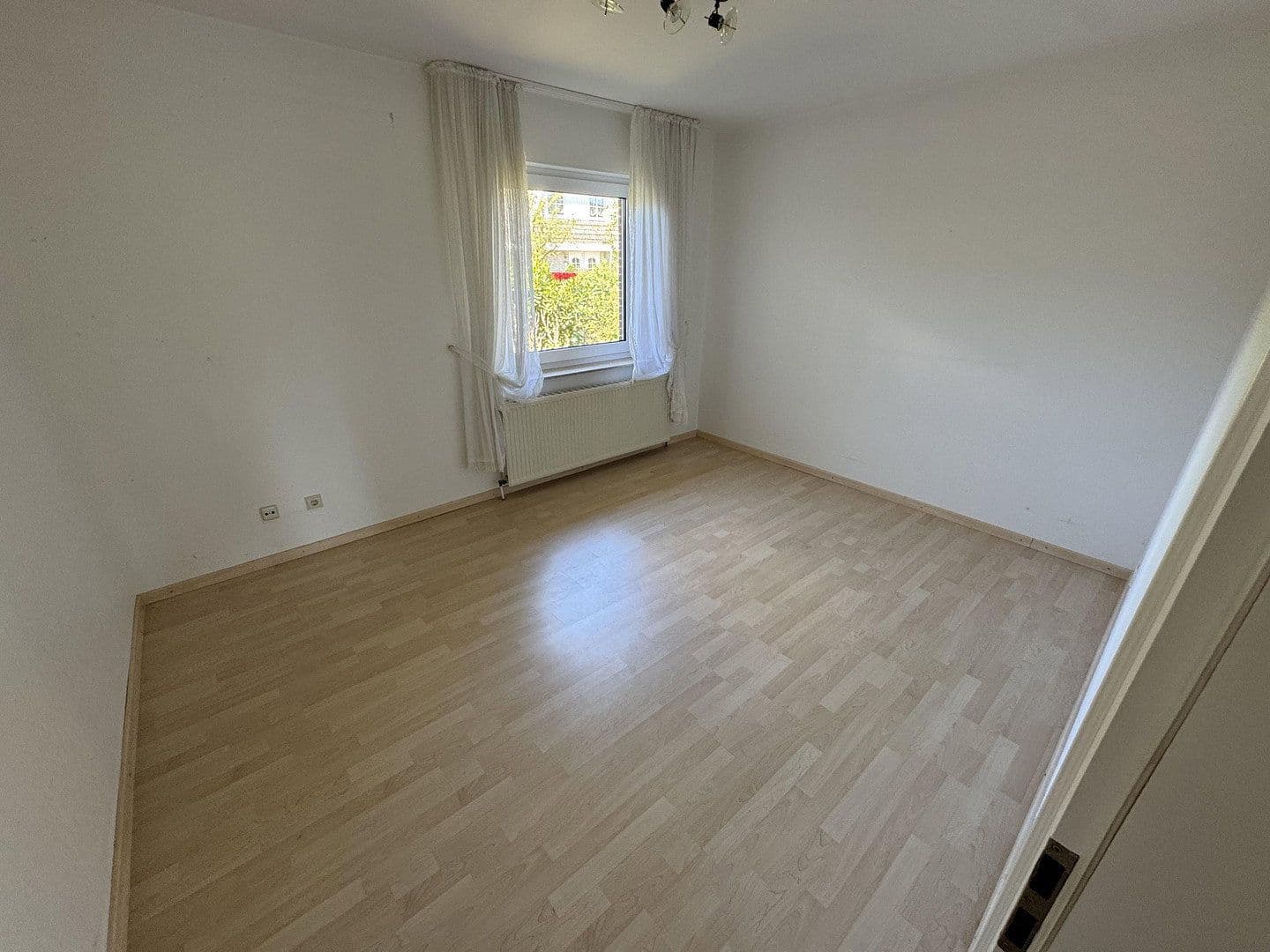 Prodej domu 135 m², pozemek 778 m², Burgwedel, Dolní Sasko Prodej domu 135 m², pozemek 778 m², Burgwedel, Dolní Sasko