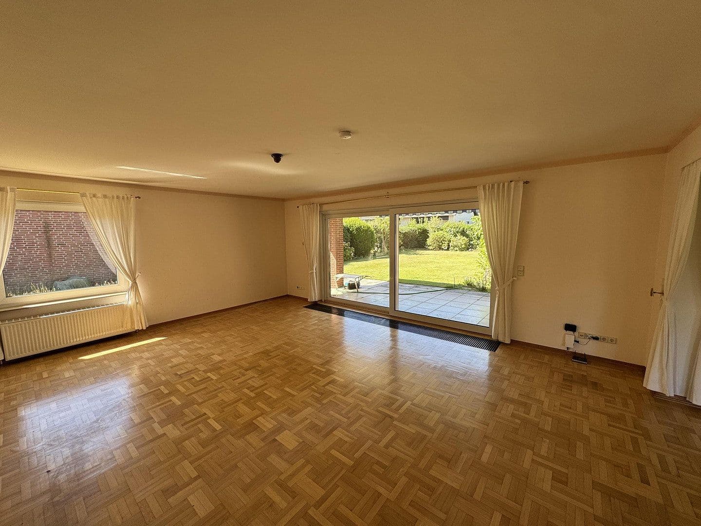 Prodej domu 135 m², pozemek 778 m², Burgwedel, Dolní Sasko Prodej domu 135 m², pozemek 778 m², Burgwedel, Dolní Sasko