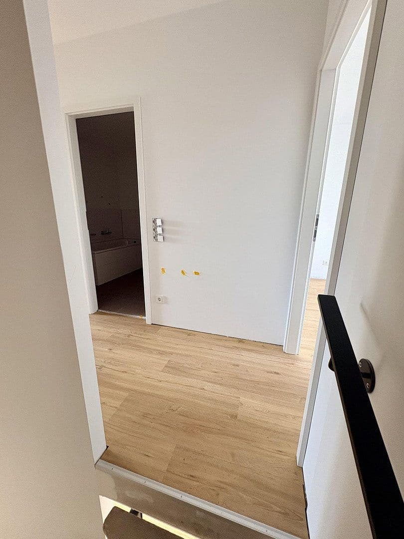 Pronájem domu 145 m², pozemek 115 m², Lilienstrasse 29., Stein, Bavorsko Pronájem domu 145 m², pozemek 115 m², Lilienstrasse 29., Stein, Bavorsko