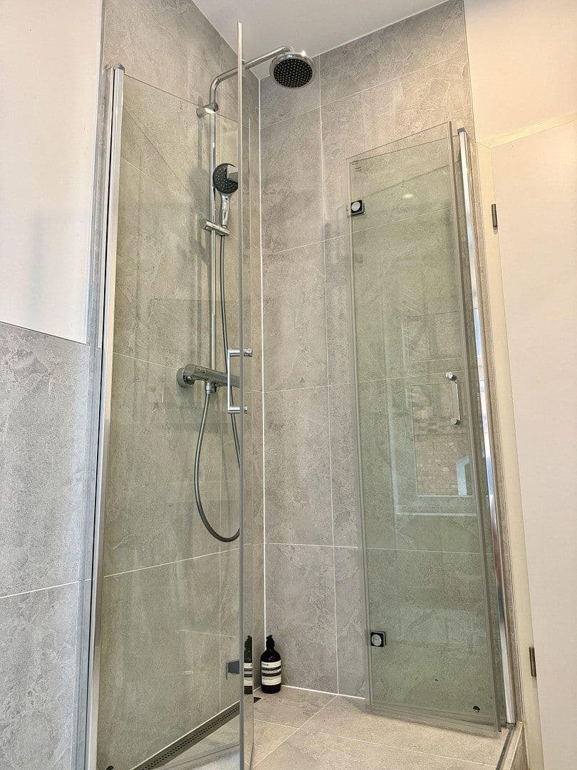 Prodej bytu 2+1 40 m², Berlin, Berlín Prodej bytu 2+1 40 m², Berlin, Berlín
