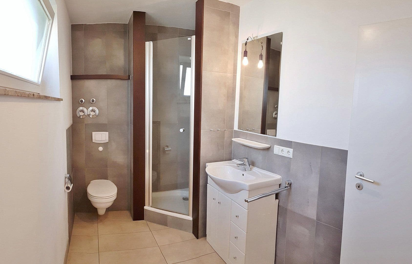Pronájem bytu 6+1 156 m², Hildesheim, Dolní Sasko Pronájem bytu 6+1 156 m², Hildesheim, Dolní Sasko