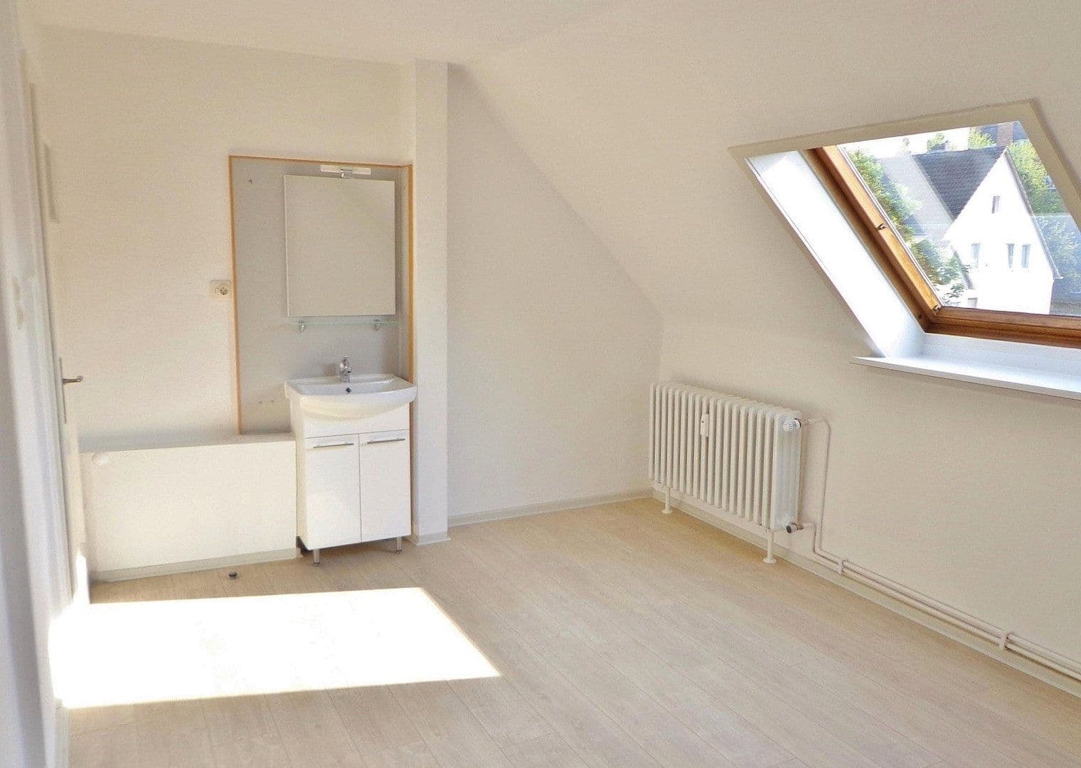 Pronájem bytu 6+1 156 m², Hildesheim, Dolní Sasko Pronájem bytu 6+1 156 m², Hildesheim, Dolní Sasko
