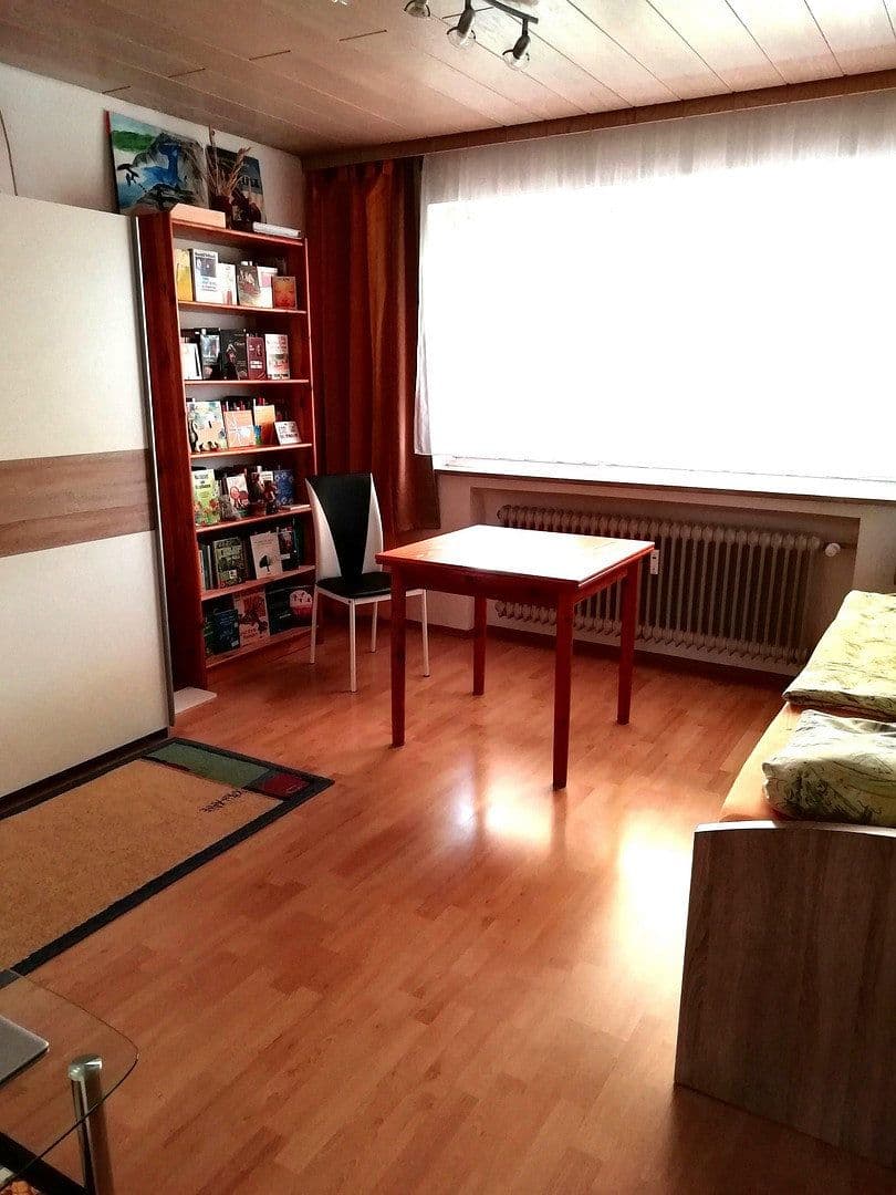 Prodej bytu 3+1 72 m², Reutlingen, Bádensko-Württembersko Prodej bytu 3+1 72 m², Reutlingen, Bádensko-Württembersko