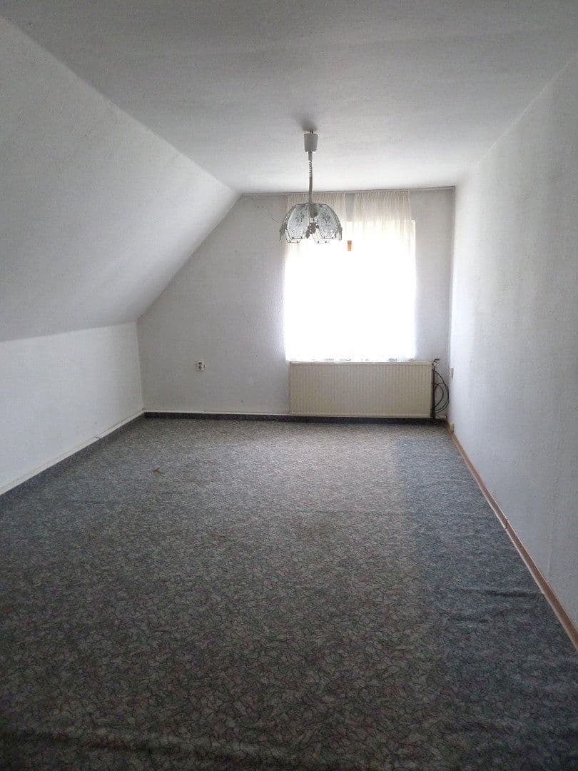 Prodej domu 131 m², pozemek 570 m², Lauchhammer, Braniborsko Prodej domu 131 m², pozemek 570 m², Lauchhammer, Braniborsko