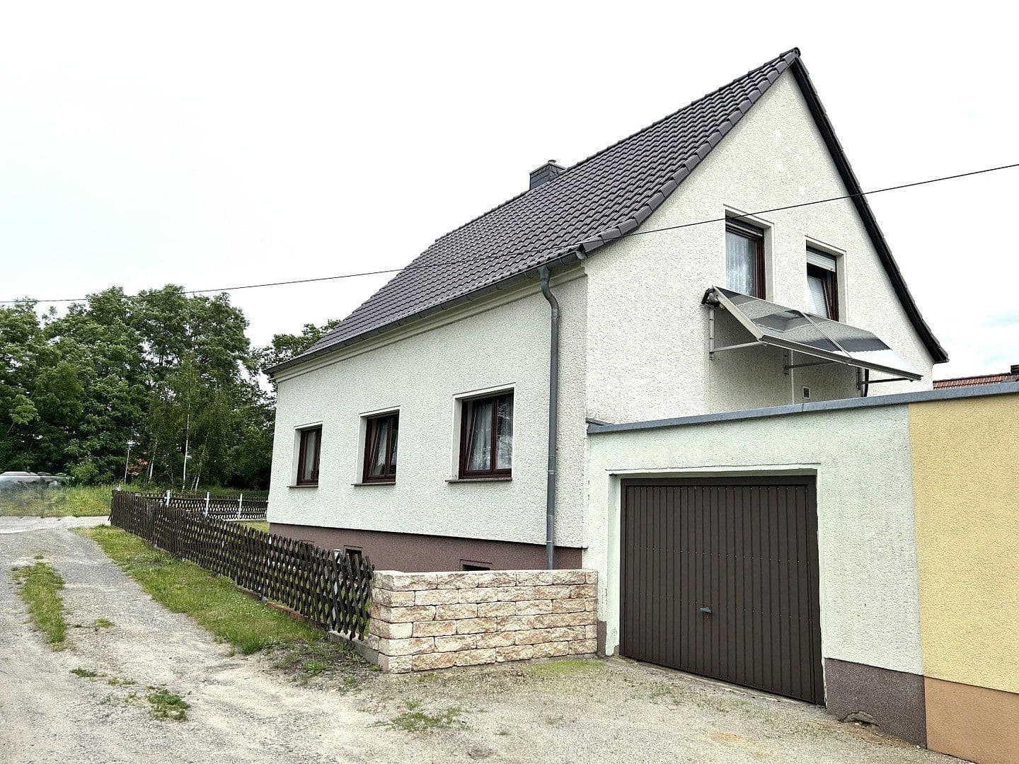 Prodej domu 131 m², pozemek 570 m², Lauchhammer, Braniborsko Prodej domu 131 m², pozemek 570 m², Lauchhammer, Braniborsko