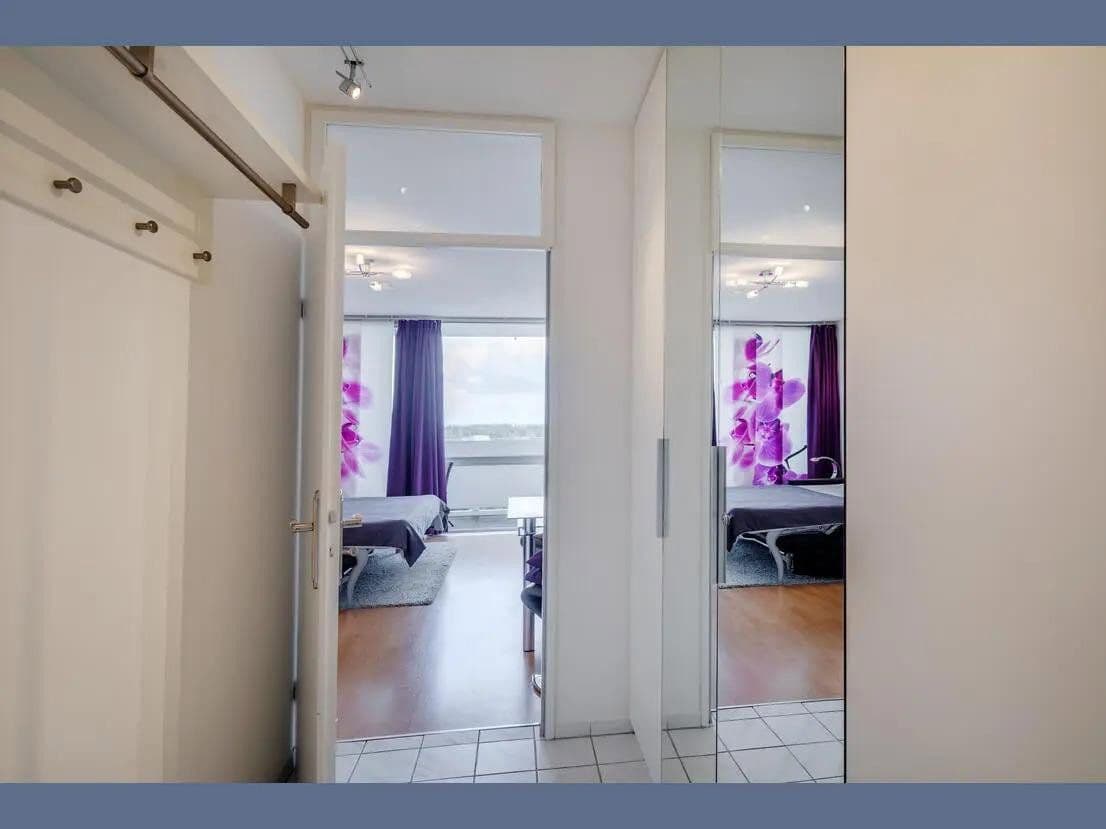 Pronájem bytu 1+1 26 m², Elektrastrasse 11, München, Bavorsko Pronájem bytu 1+1 26 m², Elektrastrasse 11, München, Bavorsko