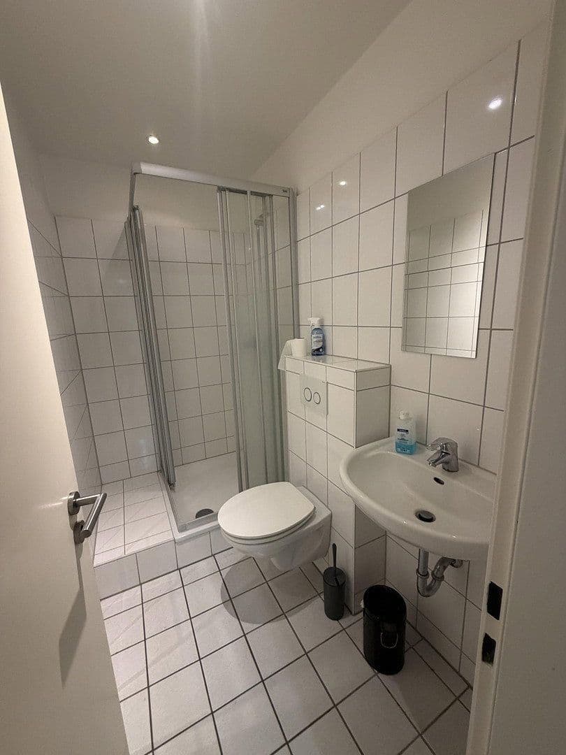 Pronájem bytu 125 m², Viktoriastr 45, Bochum, Severní Porýní-Vestfálsko Pronájem bytu 125 m², Viktoriastr 45, Bochum, Severní Porýní-Vestfálsko