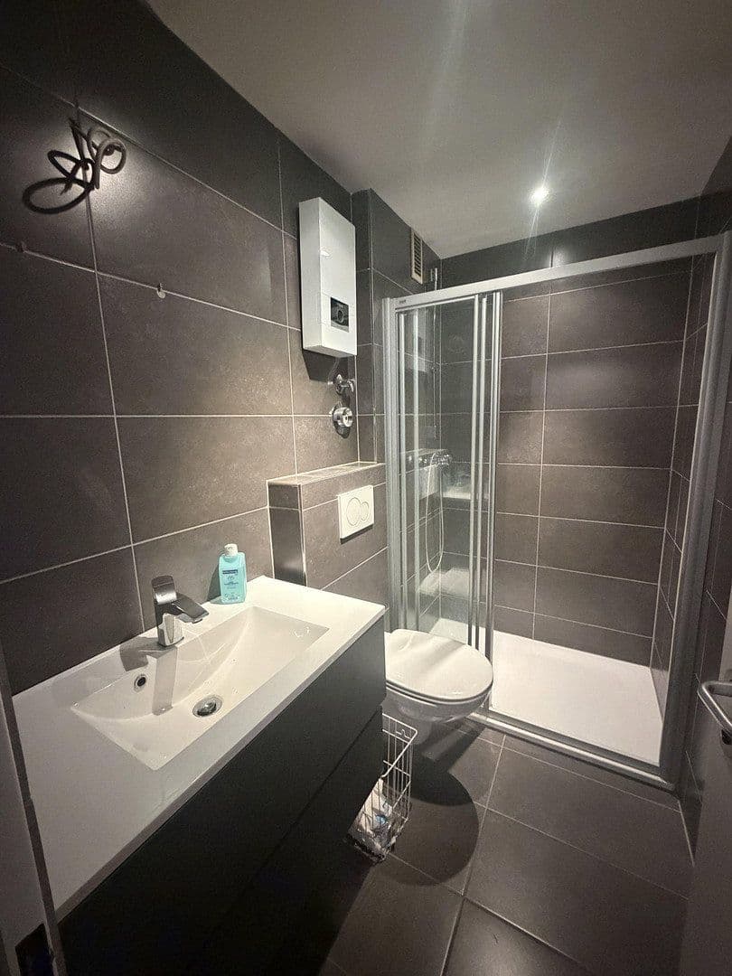 Pronájem bytu 125 m², Viktoriastr 45, Bochum, Severní Porýní-Vestfálsko Pronájem bytu 125 m², Viktoriastr 45, Bochum, Severní Porýní-Vestfálsko