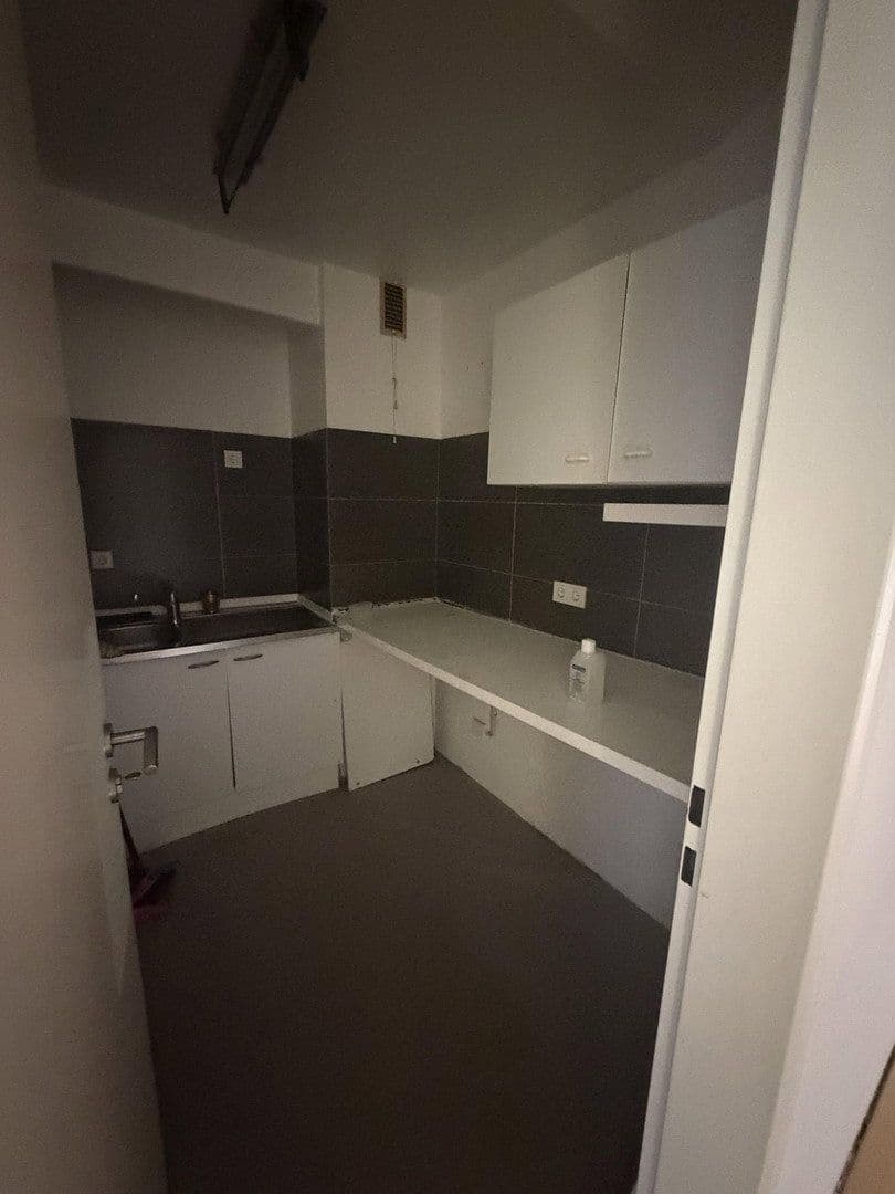 Pronájem bytu 125 m², Viktoriastr 45, Bochum, Severní Porýní-Vestfálsko Pronájem bytu 125 m², Viktoriastr 45, Bochum, Severní Porýní-Vestfálsko