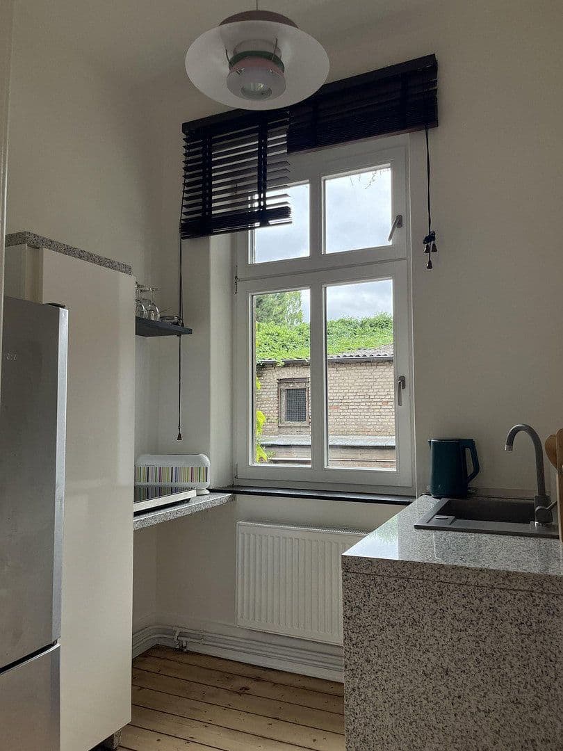 Pronájem bytu 1+1 27 m², Ludenbergerstraße 11, düsseldorf, Severní Porýní-Vestfálsko Pronájem bytu 1+1 27 m², Ludenbergerstraße 11, düsseldorf, Severní Porýní-Vestfálsko