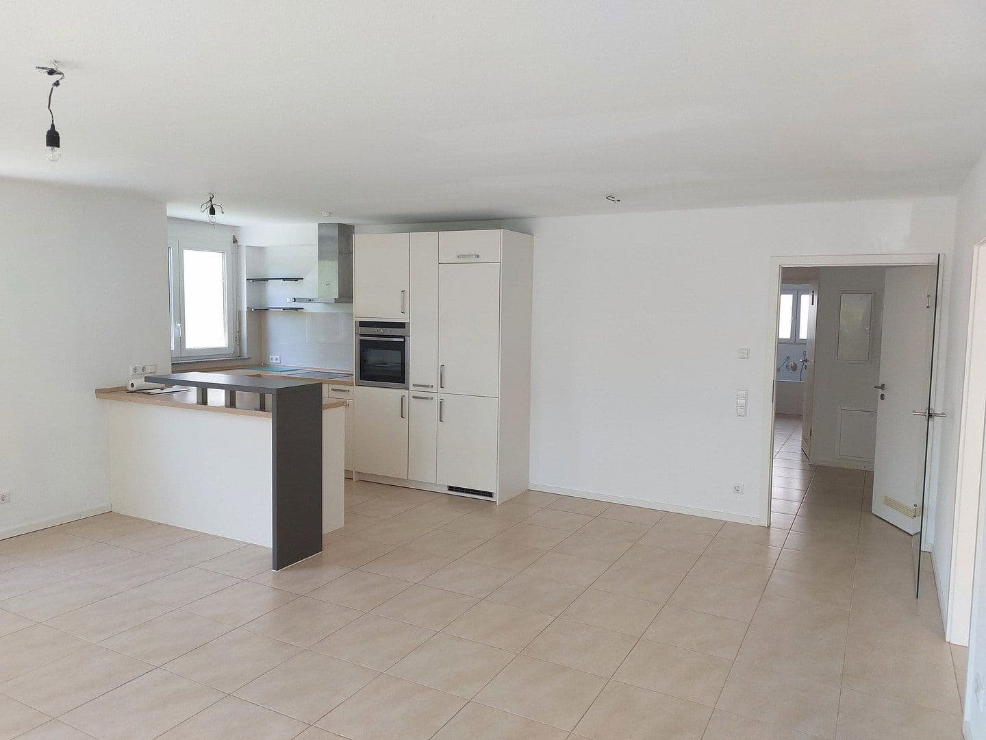 Prodej bytu 4+kk 98 m², Magellanstraße 7, Leinfelden-Echterdingen, Bádensko-Württembersko Prodej bytu 4+kk 98 m², Magellanstraße 7, Leinfelden-Echterdingen, Bádensko-Württembersko