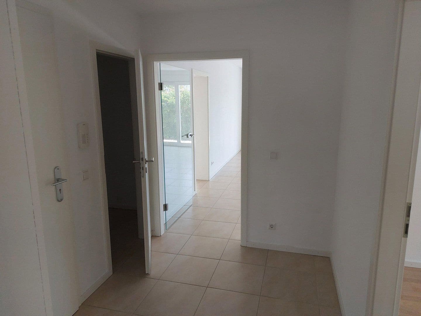 Prodej bytu 4+kk 98 m², Magellanstraße 7, Leinfelden-Echterdingen, Bádensko-Württembersko Prodej bytu 4+kk 98 m², Magellanstraße 7, Leinfelden-Echterdingen, Bádensko-Württembersko