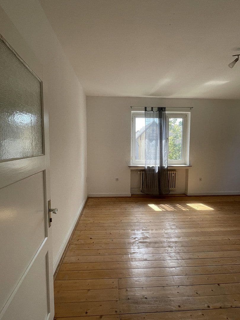 Pronájem bytu 2+1 57 m², Grütterstraße 11, Hameln, Dolní Sasko Pronájem bytu 2+1 57 m², Grütterstraße 11, Hameln, Dolní Sasko