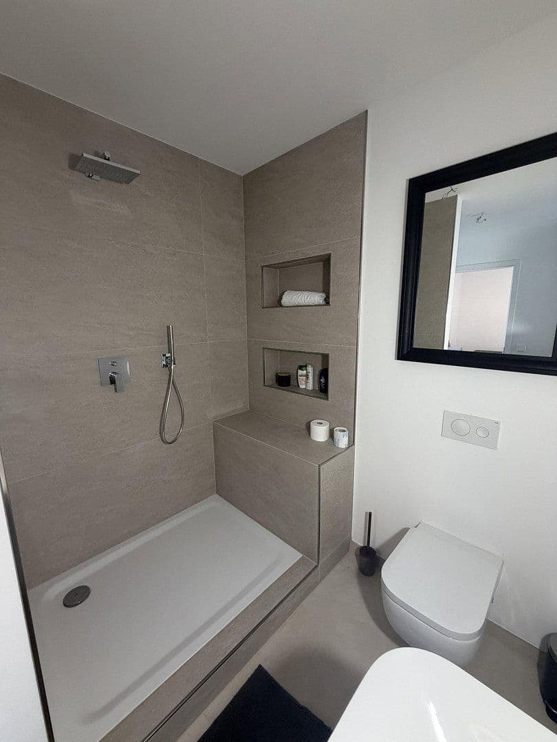 Pronájem bytu 3+1 118 m², Viktoriastr 43, Bochum, Severní Porýní-Vestfálsko Pronájem bytu 3+1 118 m², Viktoriastr 43, Bochum, Severní Porýní-Vestfálsko