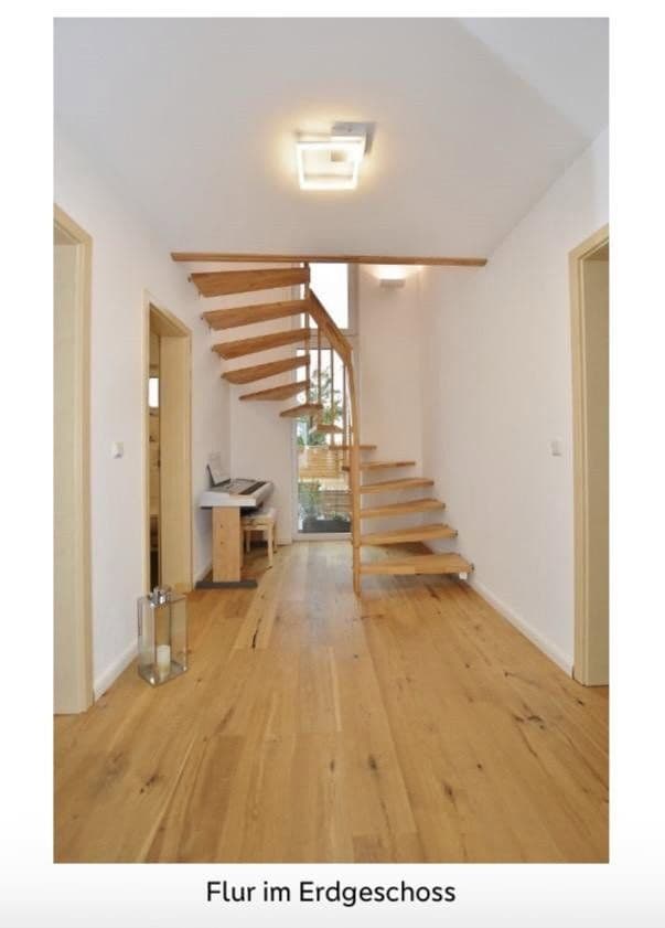 Pronájem domu 136 m², pozemek 285 m², Wolfsburg, Dolní Sasko Pronájem domu 136 m², pozemek 285 m², Wolfsburg, Dolní Sasko