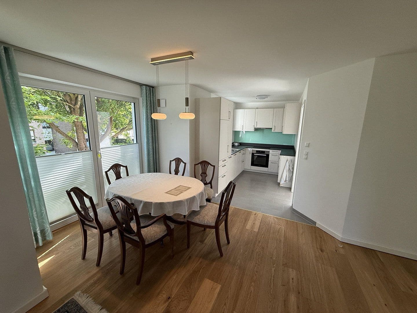 Prodej bytu 3+1 124 m², Oldenburg (Oldenburg), Dolní Sasko Prodej bytu 3+1 124 m², Oldenburg (Oldenburg), Dolní Sasko