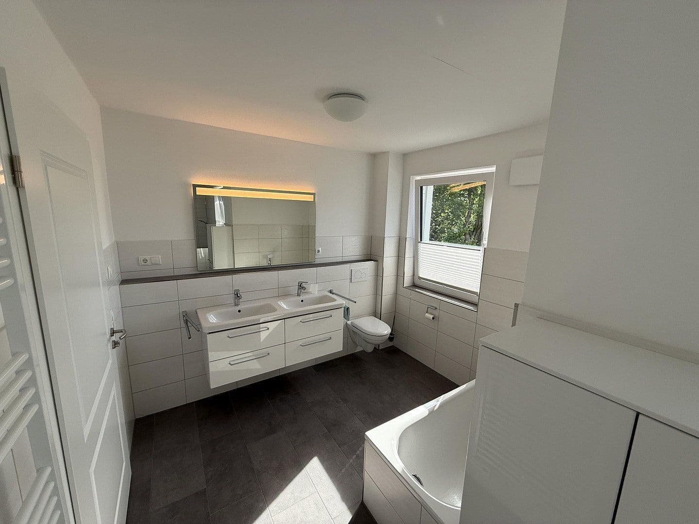 Prodej bytu 3+1 124 m², Oldenburg (Oldenburg), Dolní Sasko Prodej bytu 3+1 124 m², Oldenburg (Oldenburg), Dolní Sasko