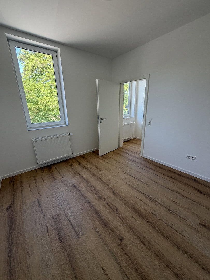 Pronájem bytu 2+1 45 m², Wormser Str.5, Grünstadt, Porýní-Falc Pronájem bytu 2+1 45 m², Wormser Str.5, Grünstadt, Porýní-Falc