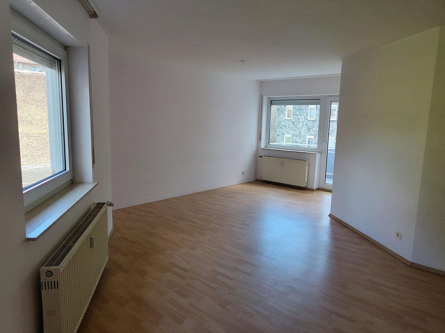 Pronájem bytu 3+1 82 m², Offenbach am Main, Hessen Pronájem bytu 3+1 82 m², Offenbach am Main, Hessen