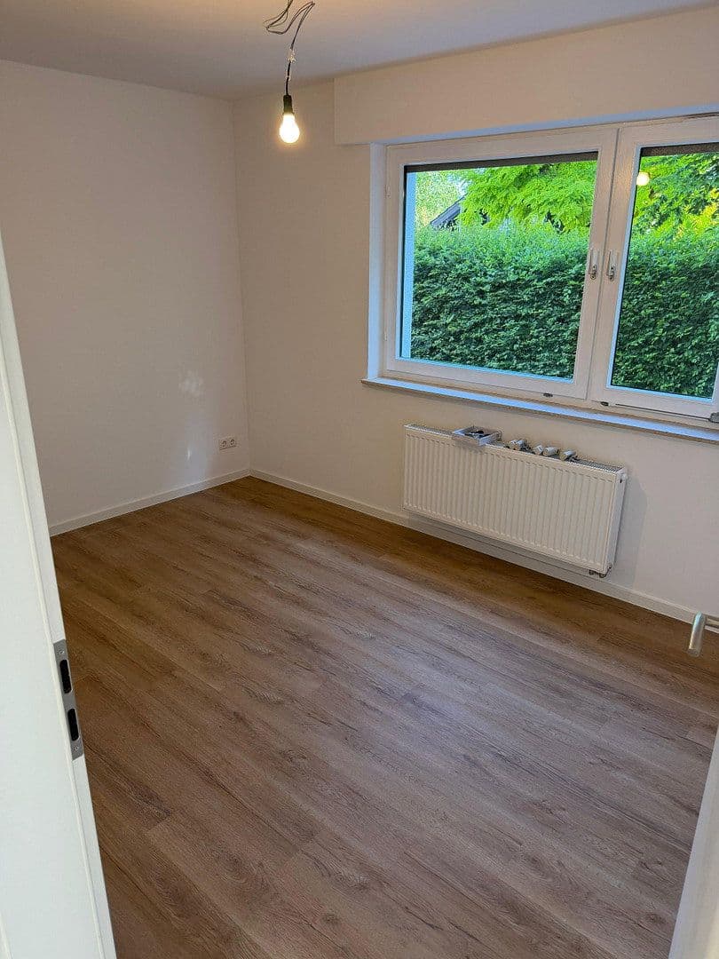 Prodej bytu 3+1 76 m², Breslauer Str. 25, Rheinbach, Severní Porýní-Vestfálsko Prodej bytu 3+1 76 m², Breslauer Str. 25, Rheinbach, Severní Porýní-Vestfálsko