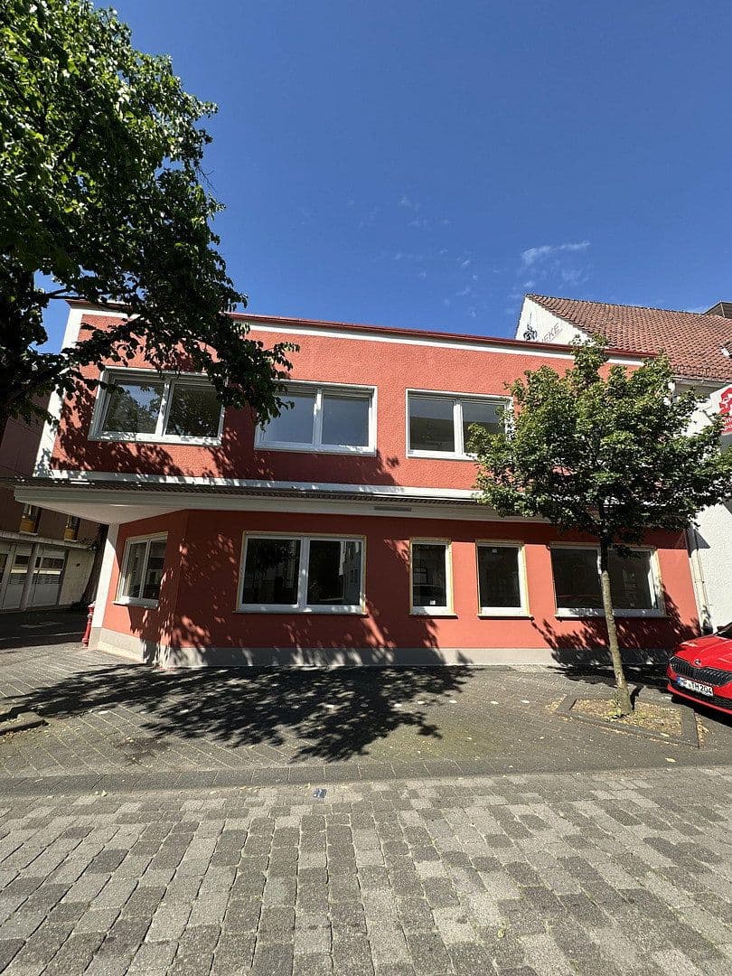 Prodej bytu 2+1 62 m², Bahnhofstr. 53, Bünde, Severní Porýní-Vestfálsko Prodej bytu 2+1 62 m², Bahnhofstr. 53, Bünde, Severní Porýní-Vestfálsko