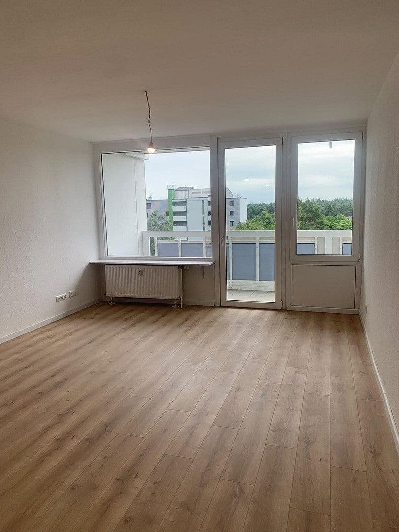 Pronájem bytu 3+1 89 m², Feldbergstr. 16, Heusenstamm, Hessen Pronájem bytu 3+1 89 m², Feldbergstr. 16, Heusenstamm, Hessen