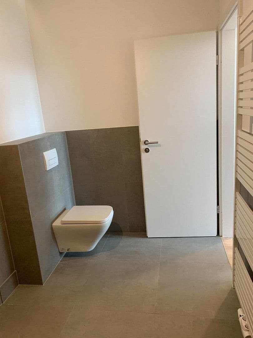 Pronájem bytu 3+1 89 m², Feldbergstr. 16, Heusenstamm, Hessen Pronájem bytu 3+1 89 m², Feldbergstr. 16, Heusenstamm, Hessen