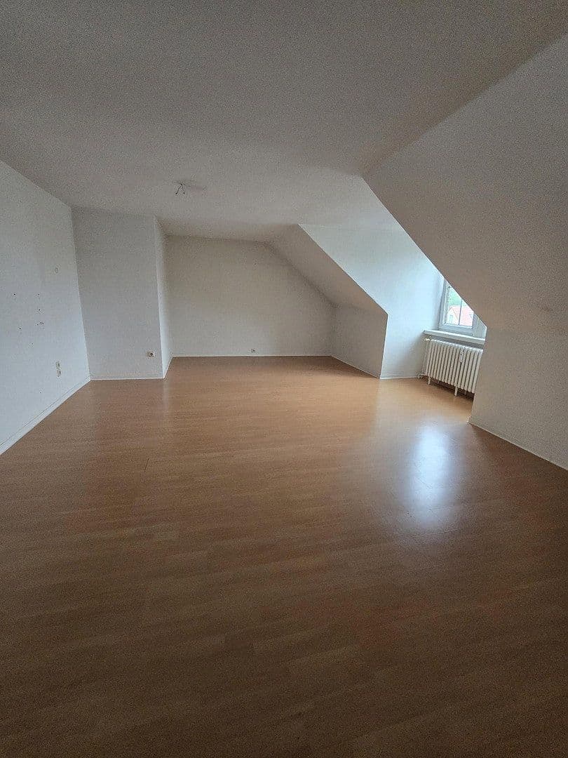 Pronájem bytu 3+1 64 m², Rudolf-Schick-Platz 6, Sanitz, Mecklenburg-Vorpommern Pronájem bytu 3+1 64 m², Rudolf-Schick-Platz 6, Sanitz, Mecklenburg-Vorpommern
