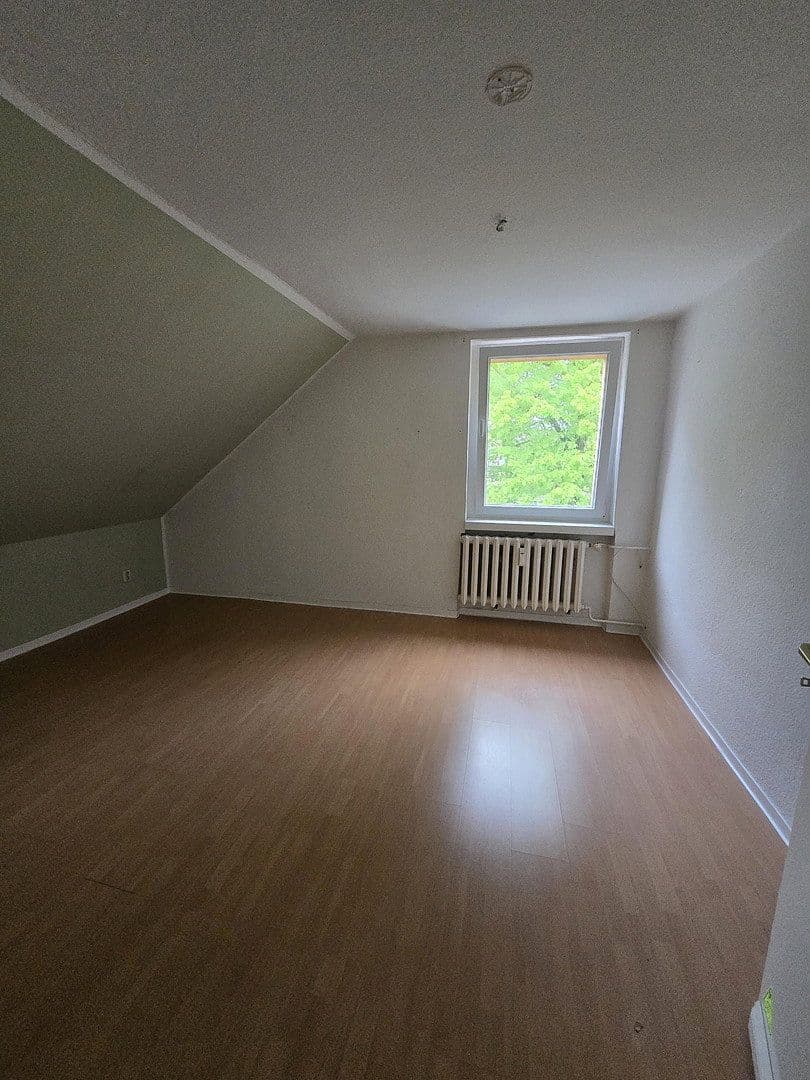 Pronájem bytu 3+1 64 m², Rudolf-Schick-Platz 6, Sanitz, Mecklenburg-Vorpommern Pronájem bytu 3+1 64 m², Rudolf-Schick-Platz 6, Sanitz, Mecklenburg-Vorpommern