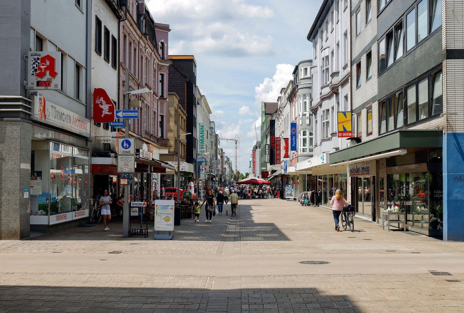 Pronájem bytu 3+1 166 m², Marktstraße 87, Oberhausen, Severní Porýní-Vestfálsko Pronájem bytu 3+1 166 m², Marktstraße 87, Oberhausen, Severní Porýní-Vestfálsko