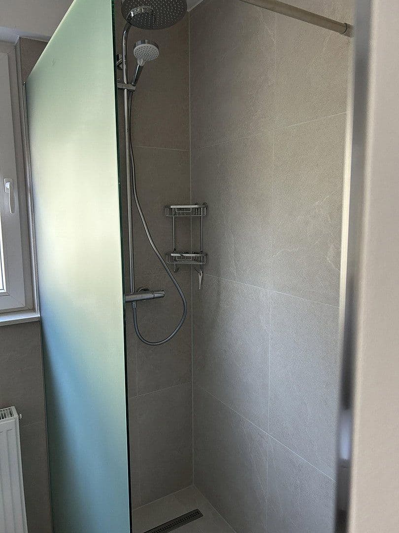Pronájem bytu 3+1 82 m², Agnesstraße 25, Solingen, Severní Porýní-Vestfálsko Pronájem bytu 3+1 82 m², Agnesstraße 25, Solingen, Severní Porýní-Vestfálsko