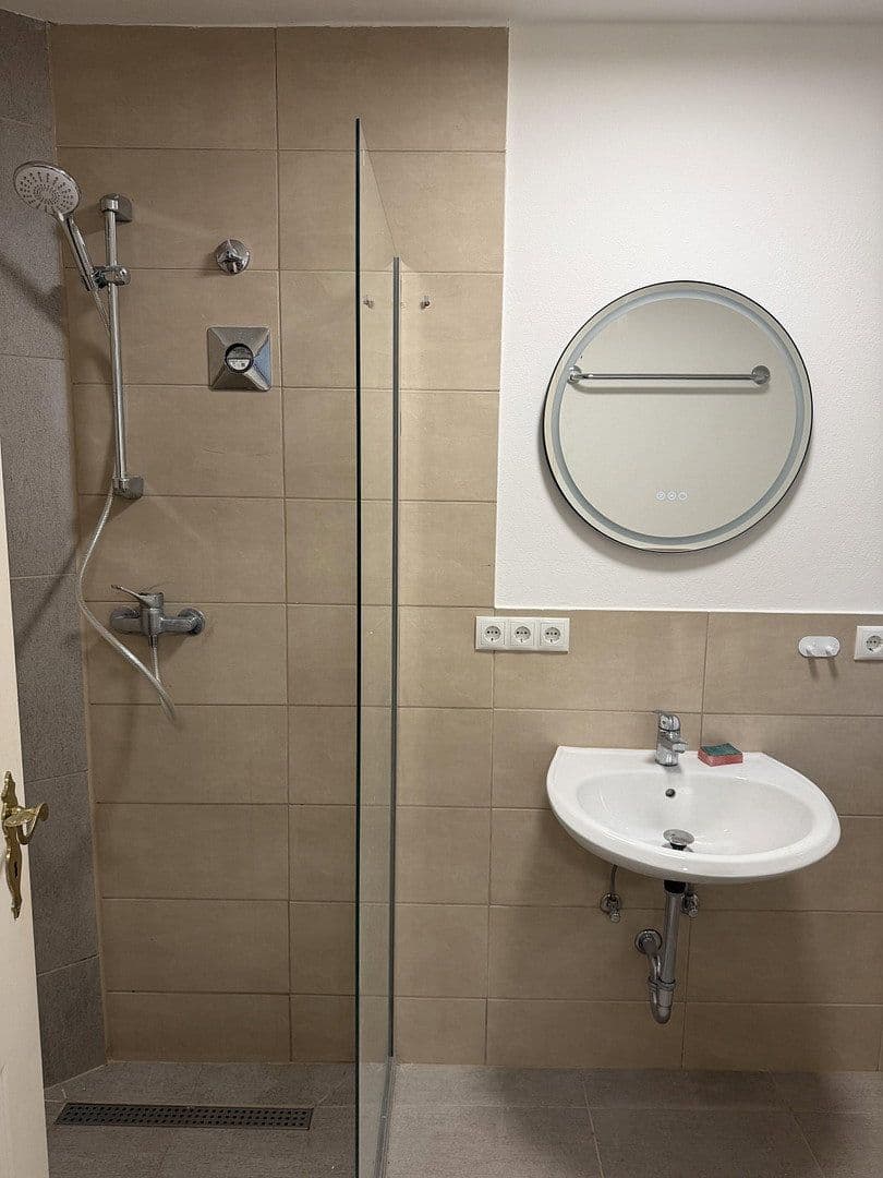 Pronájem bytu 2+1 78 m², Wormser Straße 3, Grünstadt, Porýní-Falc Pronájem bytu 2+1 78 m², Wormser Straße 3, Grünstadt, Porýní-Falc