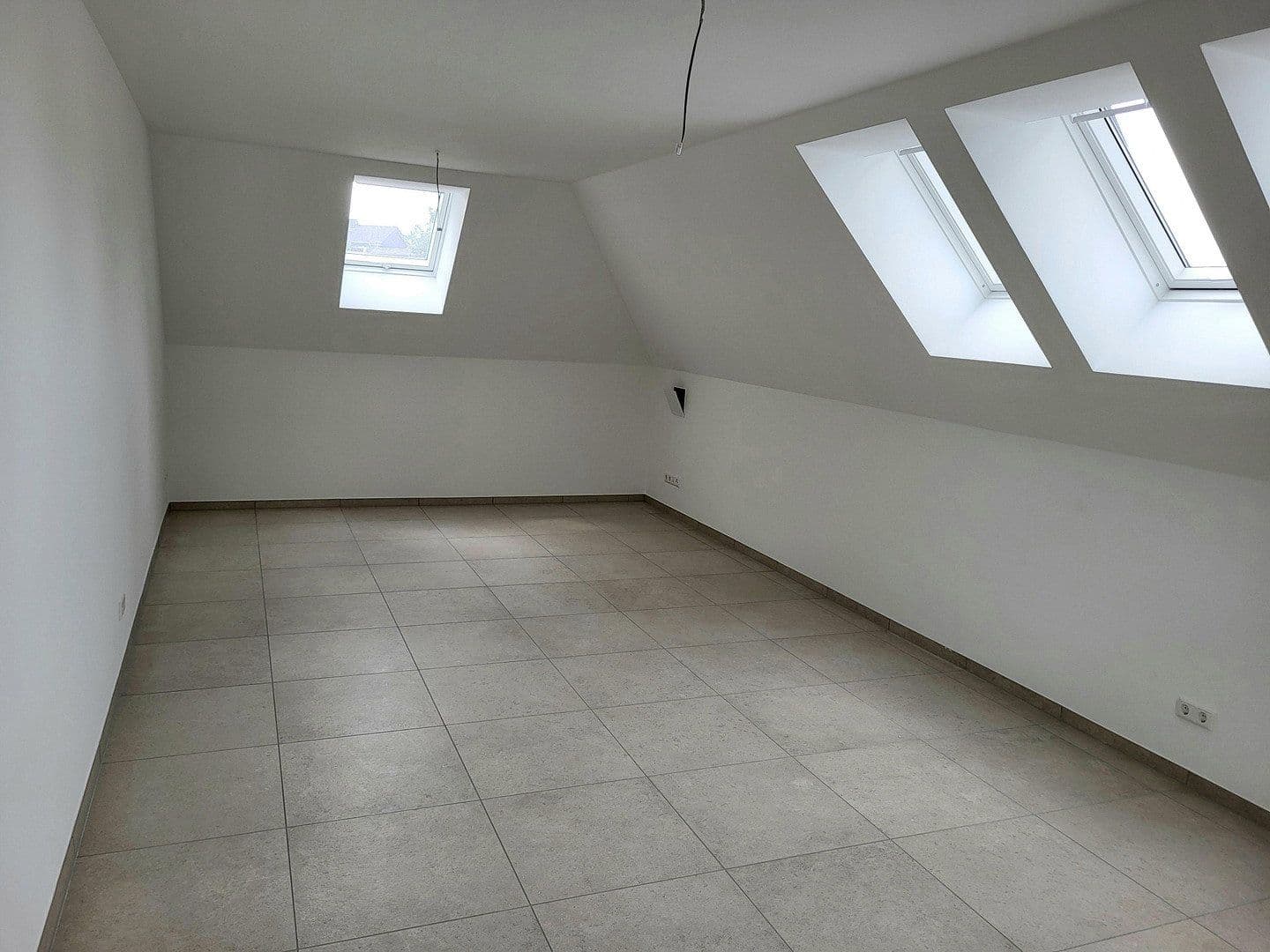 Pronájem bytu 3+1 90 m², Hermannstr. 12, Rheine, Severní Porýní-Vestfálsko Pronájem bytu 3+1 90 m², Hermannstr. 12, Rheine, Severní Porýní-Vestfálsko