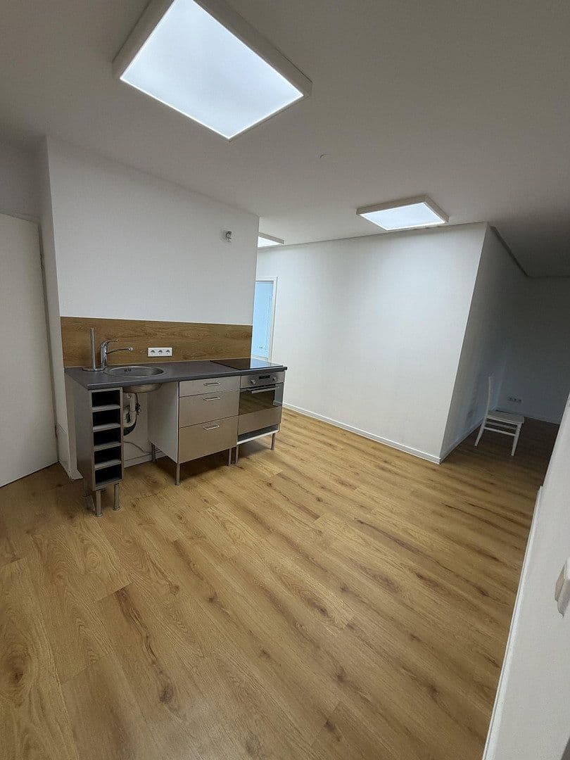 Pronájem kanceláře 98 m², Viktoriastr 45, Bochum, Severní Porýní-Vestfálsko Pronájem kanceláře 98 m², Viktoriastr 45, Bochum, Severní Porýní-Vestfálsko