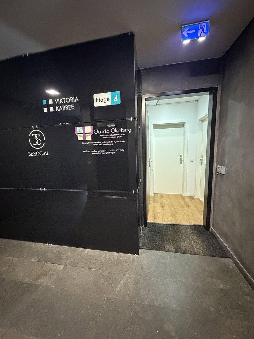 Pronájem kanceláře 98 m², Viktoriastr 45, Bochum, Severní Porýní-Vestfálsko Pronájem kanceláře 98 m², Viktoriastr 45, Bochum, Severní Porýní-Vestfálsko