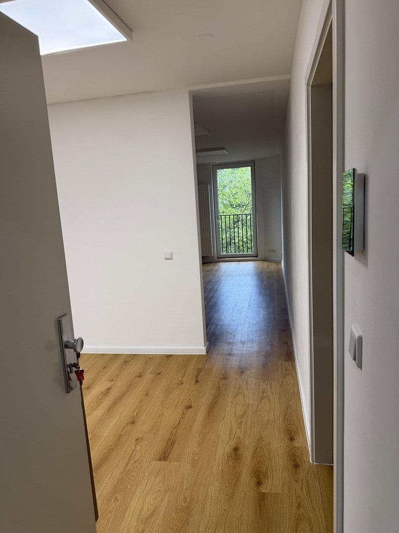 Pronájem kanceláře 98 m², Viktoriastr 45, Bochum, Severní Porýní-Vestfálsko Pronájem kanceláře 98 m², Viktoriastr 45, Bochum, Severní Porýní-Vestfálsko