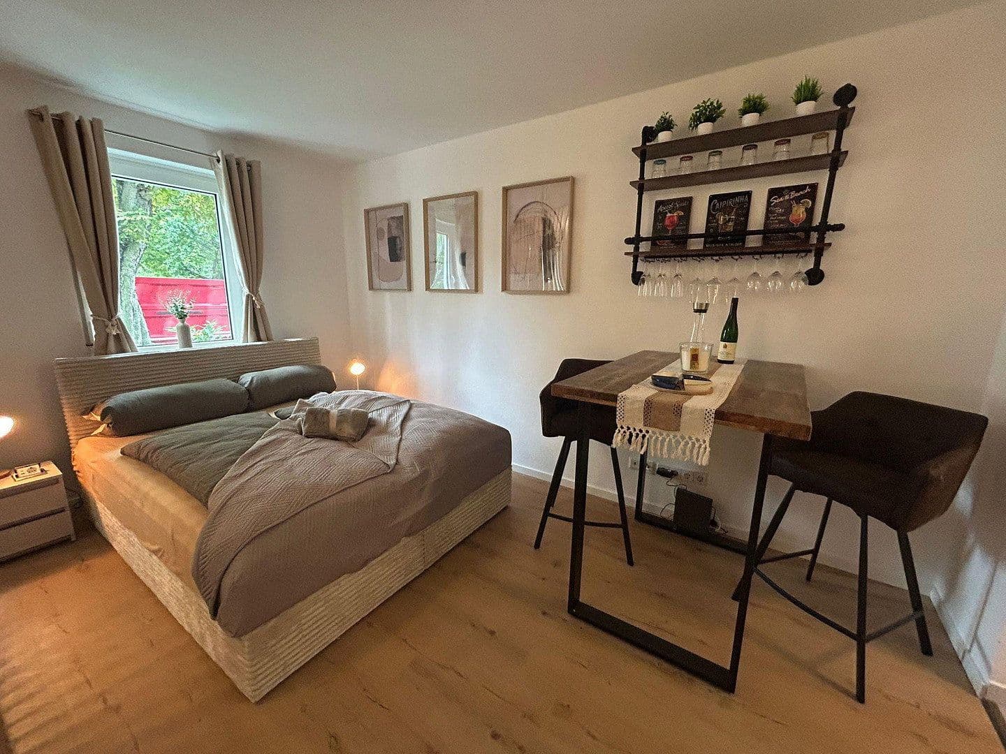 Pronájem bytu 1+1 42 m², Kastanienallee 19b, Berlin, Berlín Pronájem bytu 1+1 42 m², Kastanienallee 19b, Berlin, Berlín