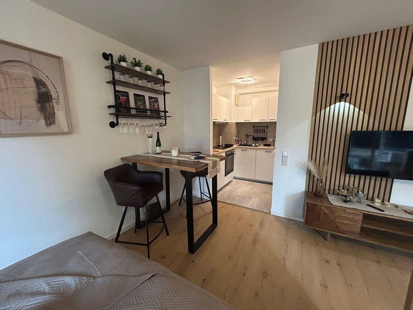 Pronájem bytu 1+1 42 m², Kastanienallee 19b, Berlin, Berlín Pronájem bytu 1+1 42 m², Kastanienallee 19b, Berlin, Berlín