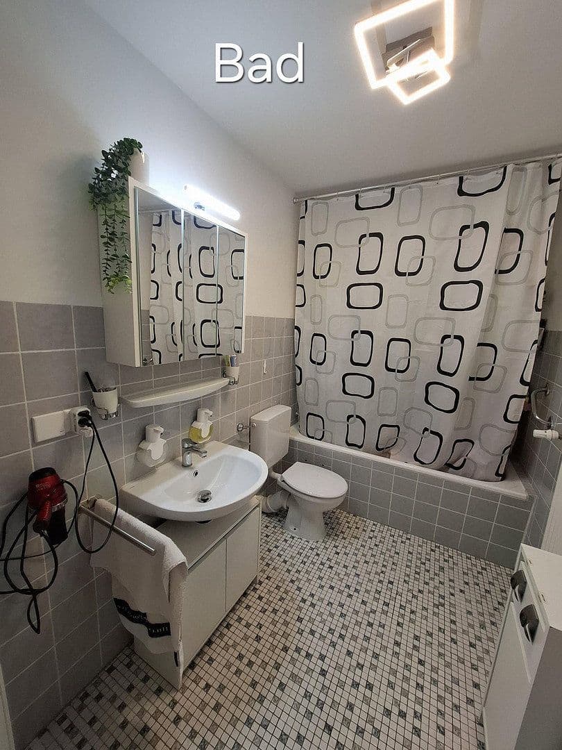Prodej bytu 3+1 84 m², Waldbronn, Bádensko-Württembersko Prodej bytu 3+1 84 m², Waldbronn, Bádensko-Württembersko