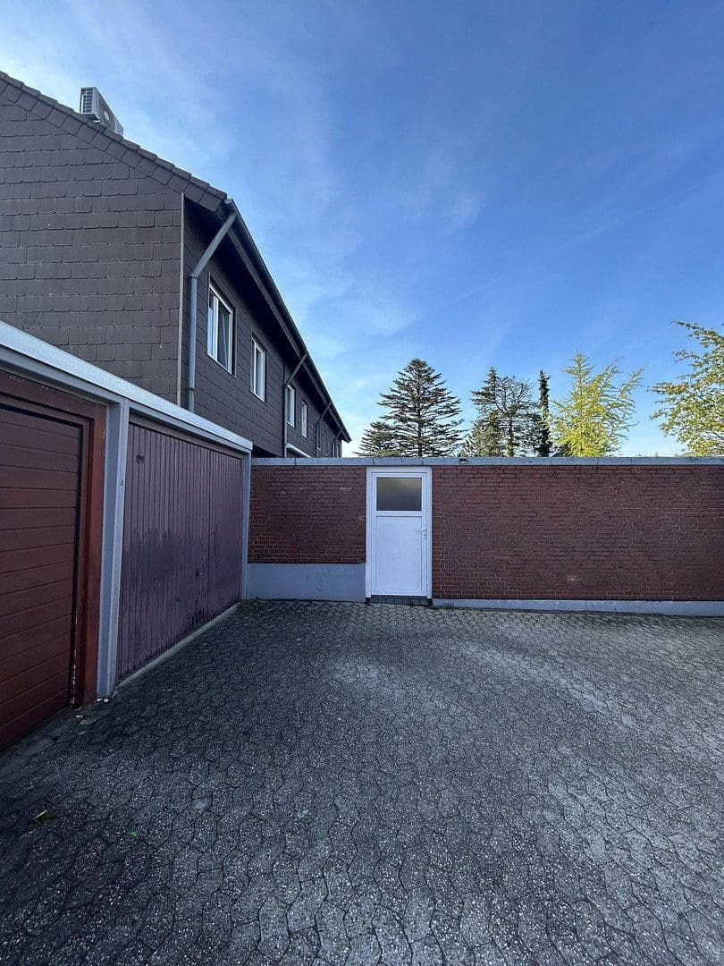 Prodej domu 141 m², pozemek 251 m², Duisburg, Severní Porýní-Vestfálsko Prodej domu 141 m², pozemek 251 m², Duisburg, Severní Porýní-Vestfálsko