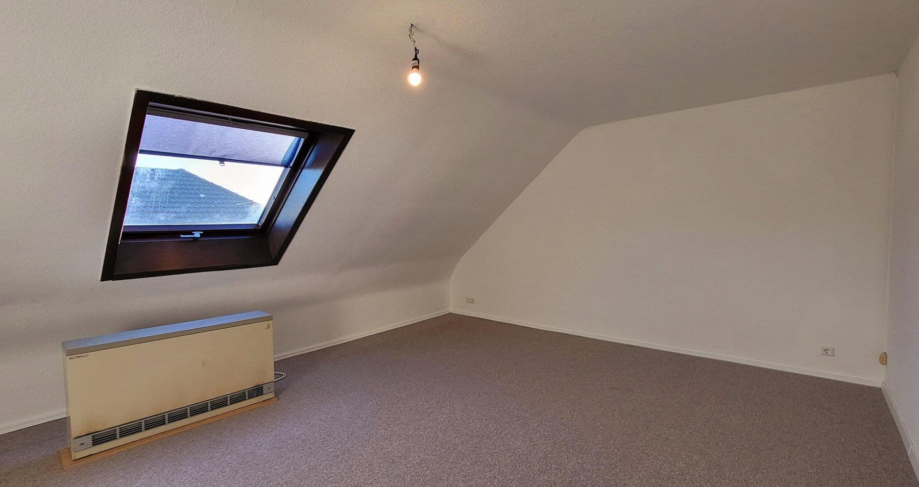Prodej bytu 3+1 56 m², Moltkestr. 9, Eggenstein-Leopoldshafen, Bádensko-Württembersko Prodej bytu 3+1 56 m², Moltkestr. 9, Eggenstein-Leopoldshafen, Bádensko-Württembersko