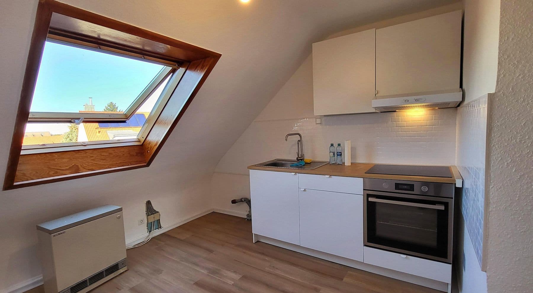 Prodej bytu 3+1 56 m², Moltkestr. 9, Eggenstein-Leopoldshafen, Bádensko-Württembersko Prodej bytu 3+1 56 m², Moltkestr. 9, Eggenstein-Leopoldshafen, Bádensko-Württembersko