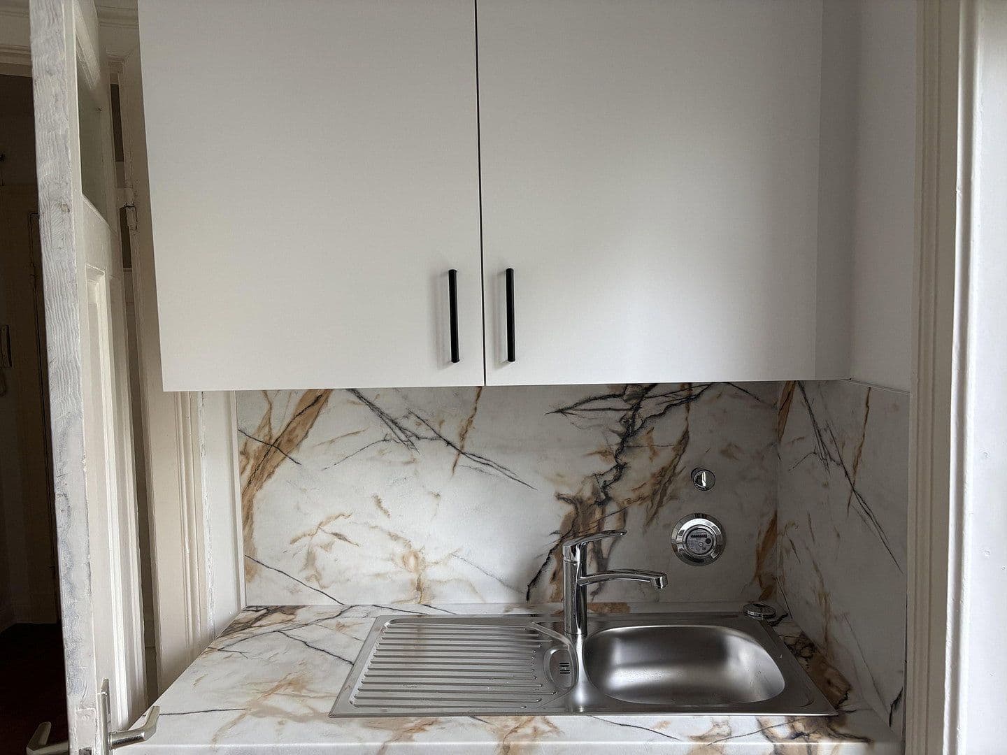 Pronájem bytu 1+kk 36 m², Lindenallee 36D, Hamburg, Hamburg Pronájem bytu 1+kk 36 m², Lindenallee 36D, Hamburg, Hamburg