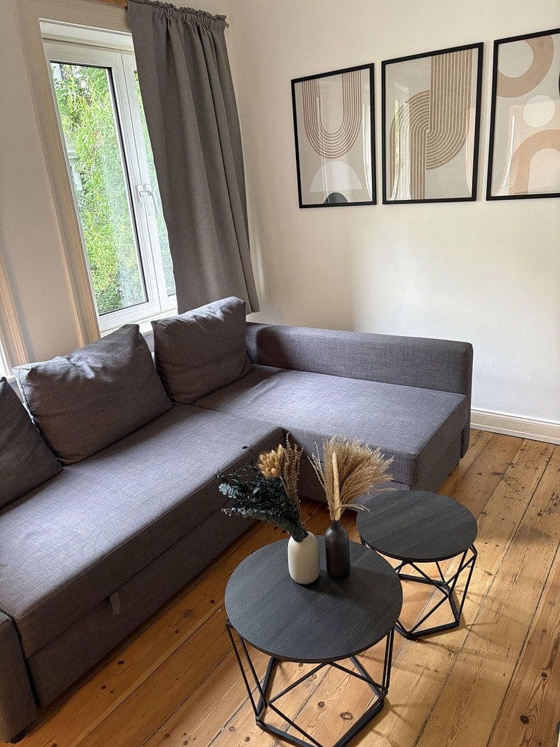 Pronájem bytu 1+kk 36 m², Lindenallee 36D, Hamburg, Hamburg Pronájem bytu 1+kk 36 m², Lindenallee 36D, Hamburg, Hamburg