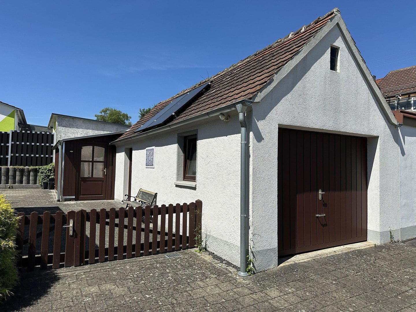 Prodej domu 120 m², pozemek 620 m², Bad Schussenried, Bádensko-Württembersko Prodej domu 120 m², pozemek 620 m², Bad Schussenried, Bádensko-Württembersko