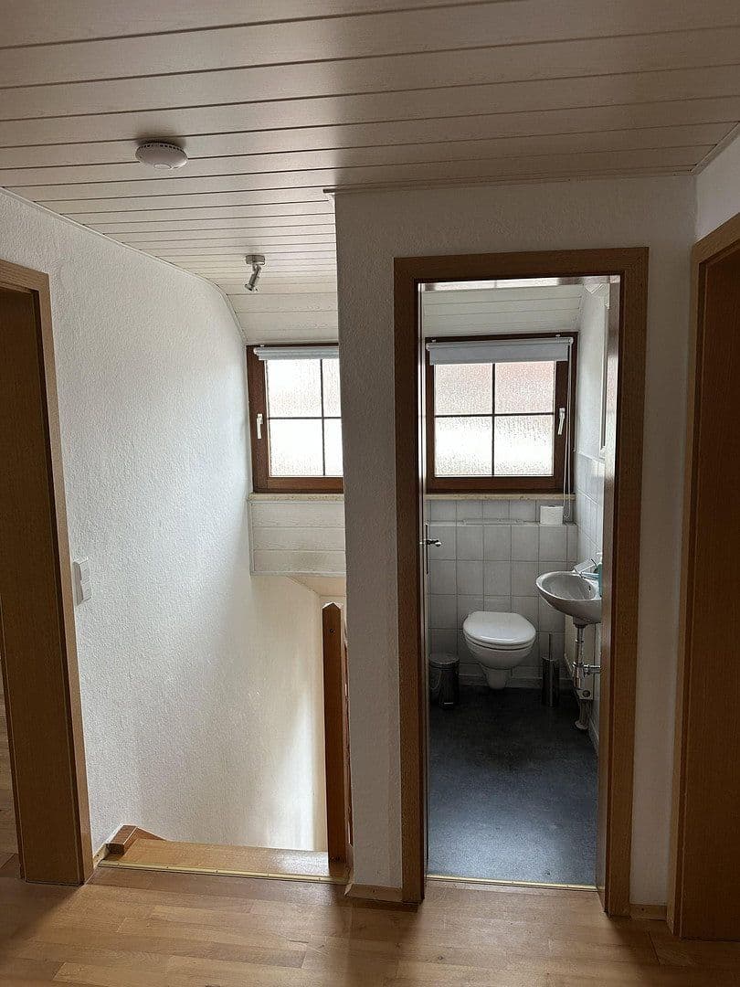Prodej domu 120 m², pozemek 620 m², Bad Schussenried, Bádensko-Württembersko Prodej domu 120 m², pozemek 620 m², Bad Schussenried, Bádensko-Württembersko