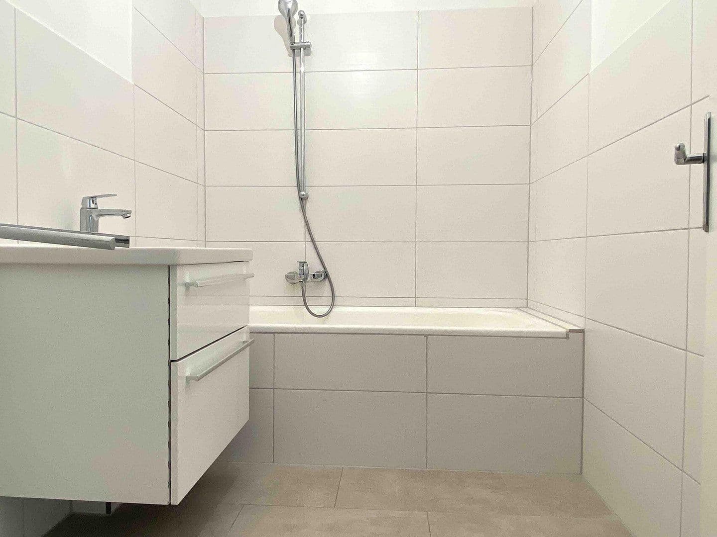 Prodej bytu 3+1 95 m², Hamburg, Hamburg Prodej bytu 3+1 95 m², Hamburg, Hamburg