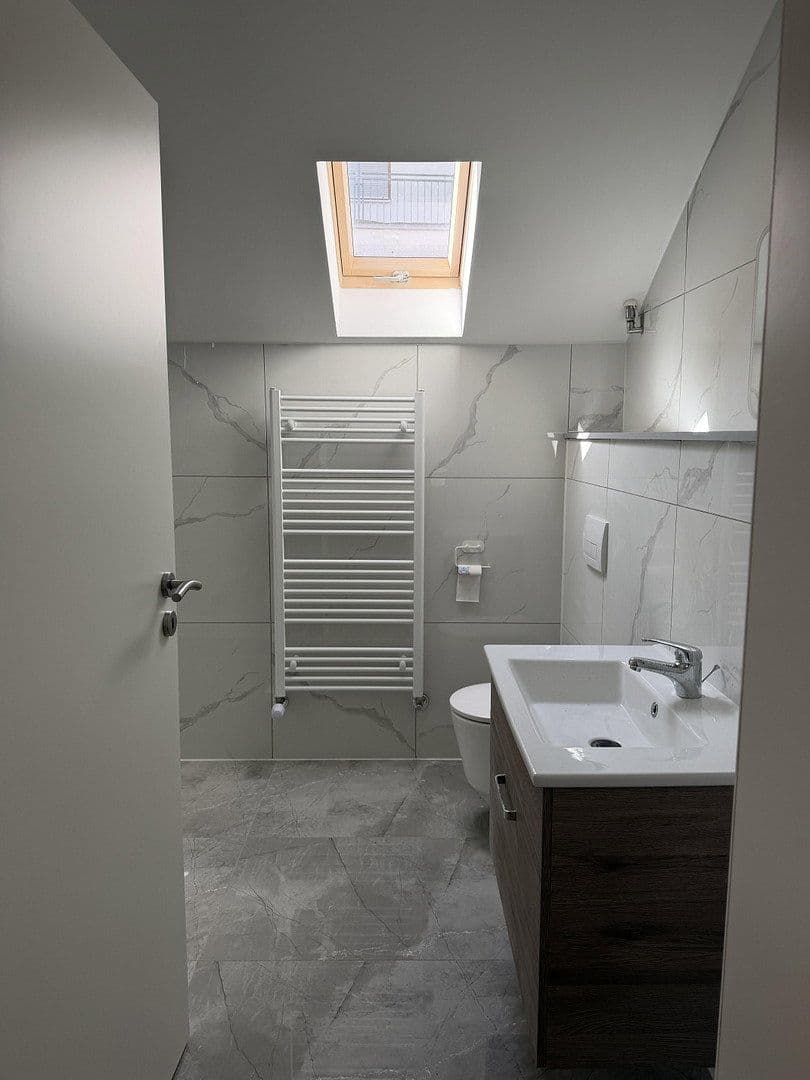 Pronájem bytu 2+1 45 m², Wormser Straße 3, Grünstadt, Porýní-Falc Pronájem bytu 2+1 45 m², Wormser Straße 3, Grünstadt, Porýní-Falc